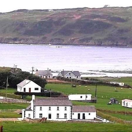 Biddy Ban'S Hotel Carnmalin Exterior foto