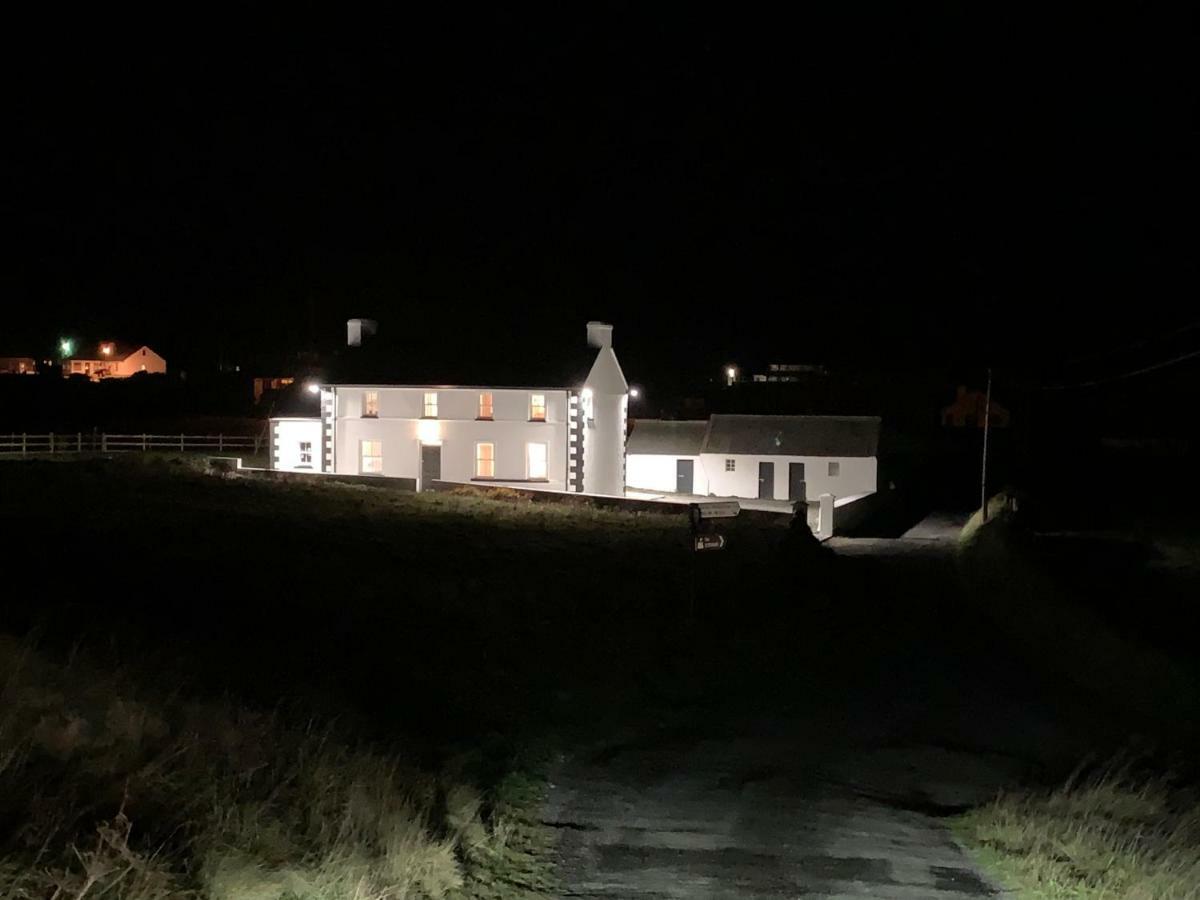 Biddy Ban'S Hotel Carnmalin Exterior foto
